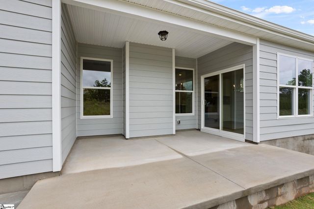 1020 Horse Whisper Run, Landrum, SC 29356