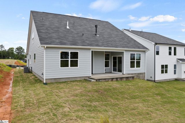 1020 Horse Whisper Run, Landrum, SC 29356