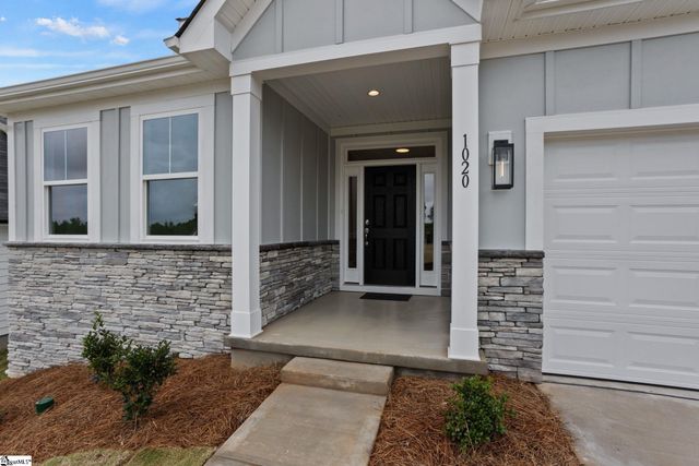 1020 Horse Whisper Run, Landrum, SC 29356