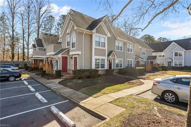 309 Wimbledon CHSE, Chesapeake, VA 23320