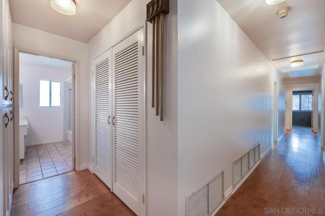 620 Singing Vista Ct, El Cajon, CA 92019