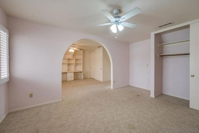 620 Singing Vista Ct, El Cajon, CA 92019