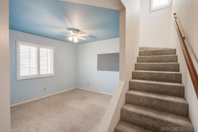 620 Singing Vista Ct, El Cajon, CA 92019