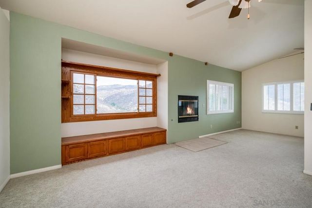 620 Singing Vista Ct, El Cajon, CA 92019