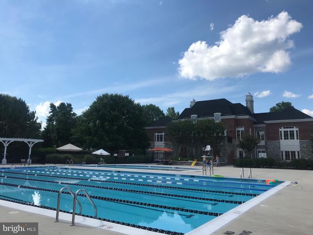 22885 TAWNY PINE SQR, Ashburn, VA 20148