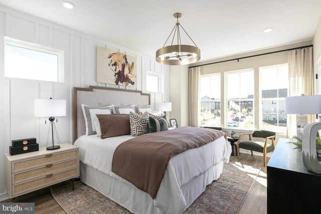 22885 TAWNY PINE SQR, Ashburn, VA 20148