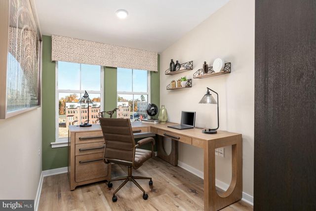 22885 TAWNY PINE SQR, Ashburn, VA 20148