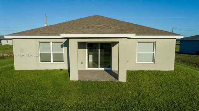7011 Waldo Circle, La Belle, FL 33935