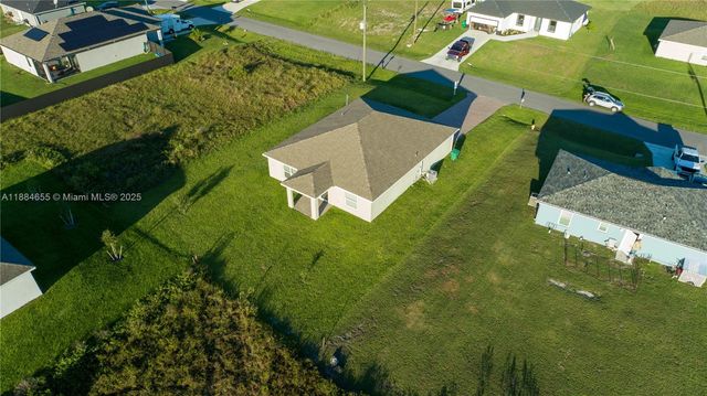 7011 Waldo Circle, La Belle, FL 33935