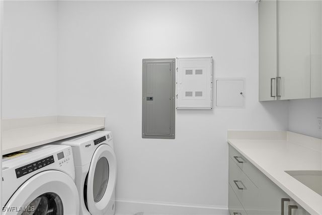 1125 Central AVE 475, Naples, FL 34102