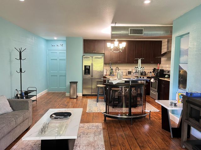2230 S Piney Point Road 219, Houston, TX 77063