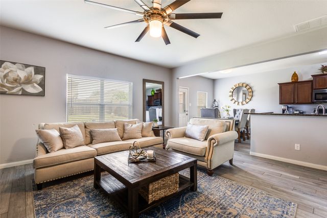 201 Oriole Drive, Anna, TX 75409