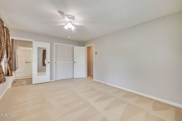 812 Kendrick Creek Road, Kingsport, TN 37663