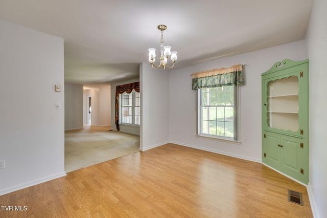 812 Kendrick Creek Road, Kingsport, TN 37663
