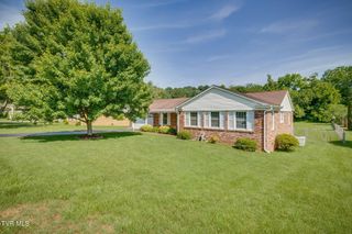 812 Kendrick Creek Road, Kingsport, TN 37663