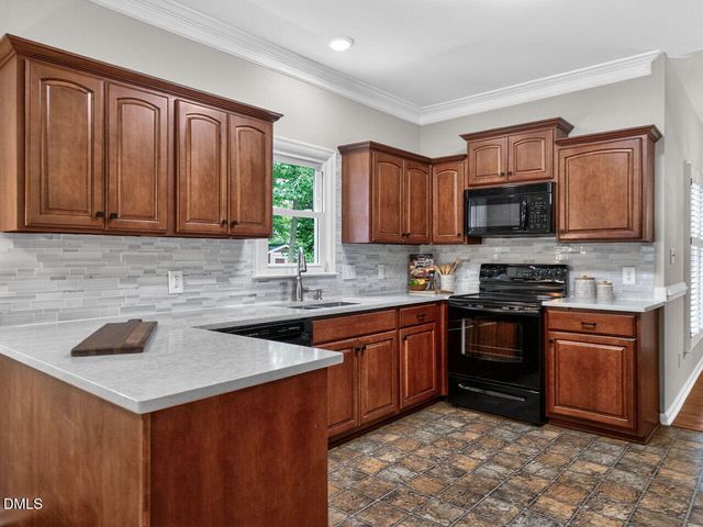 12321 Inglehurst Drive, Raleigh, NC 27613