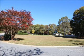 9C Main Avenue W, Taylorsville, NC 28681