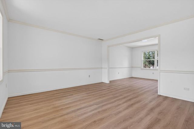 2348 HENBIRD LN, Lancaster, PA 17601