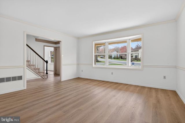 2348 HENBIRD LN, Lancaster, PA 17601