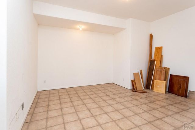 869 E Parkrose Dr, Pueblo West, CO 81007