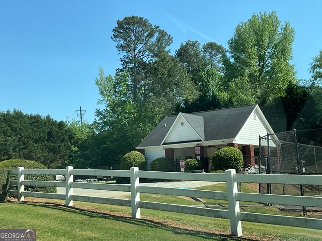 5363 Forest Drive, Loganville, GA 30052