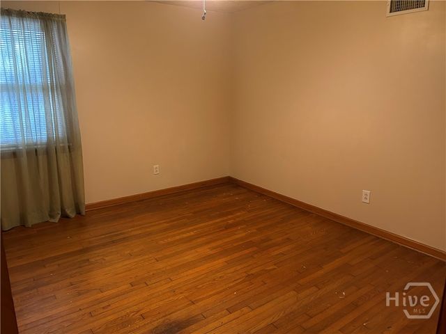 64 Lee Avenue, Garden City, GA 31408