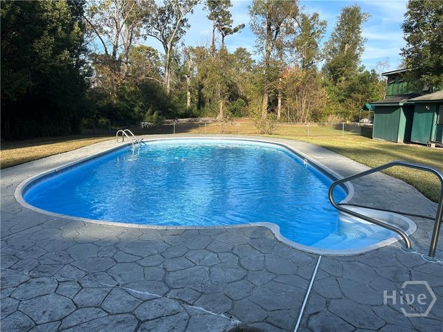 64 Lee Avenue, Garden City, GA 31408