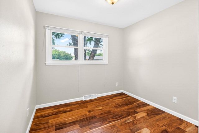 1910 GEORGIA STREET, Oshkosh, WI 54902