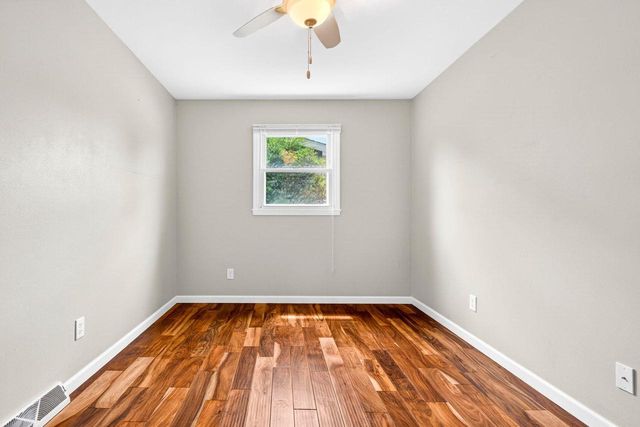 1910 GEORGIA STREET, Oshkosh, WI 54902
