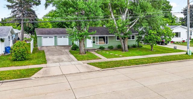 1910 GEORGIA STREET, Oshkosh, WI 54902