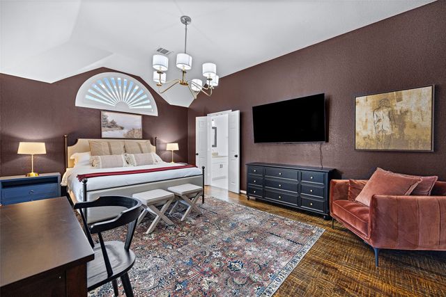 9427 Vista Circle, Irving, TX 75063