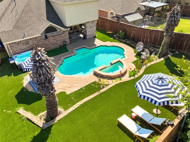 9427 Vista Circle, Irving, TX 75063