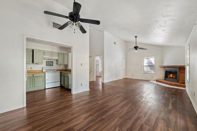 903-905 Hillyer ST, San Marcos, TX 78666