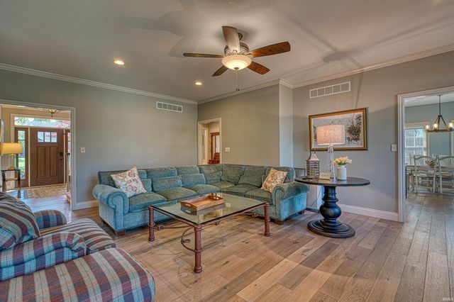 4583 Prescot Drive, Newburgh, IN 47630
