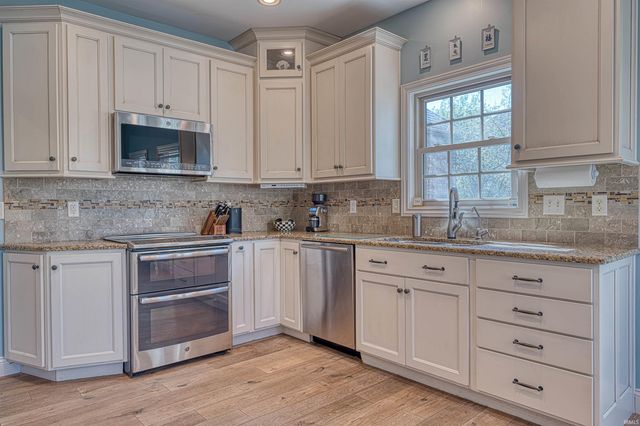 4583 Prescot Drive, Newburgh, IN 47630