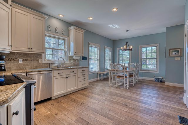 4583 Prescot Drive, Newburgh, IN 47630