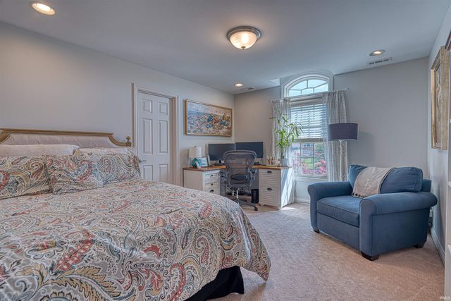 4583 Prescot Drive, Newburgh, IN 47630
