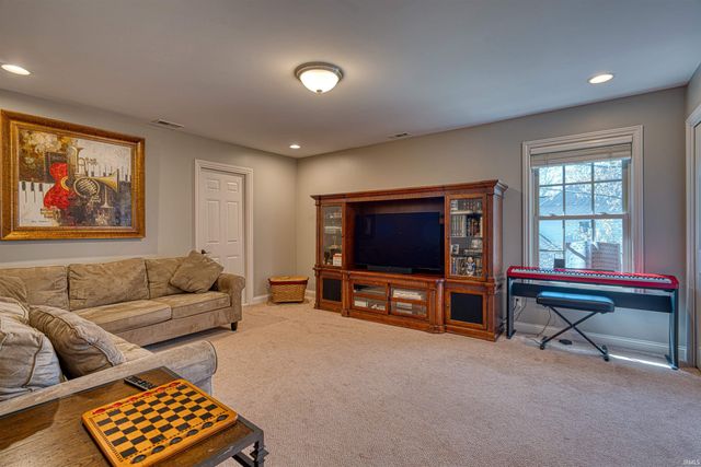 4583 Prescot Drive, Newburgh, IN 47630