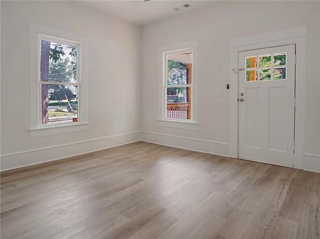 3033 Semmes Street, Atlanta, GA 30344