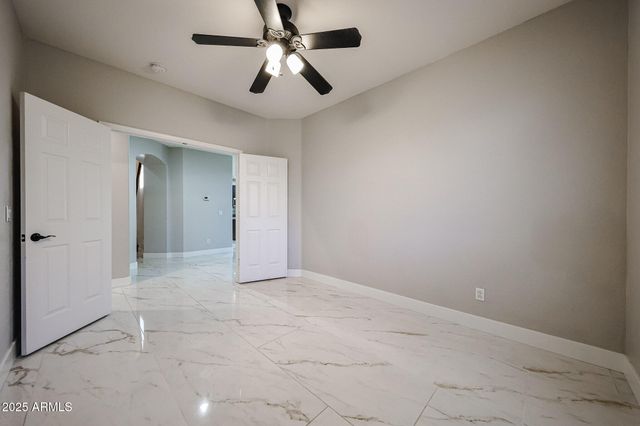 1224 E DERRINGER Way, Chandler, AZ 85286