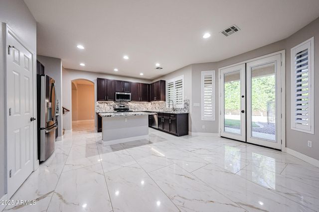 1224 E DERRINGER Way, Chandler, AZ 85286