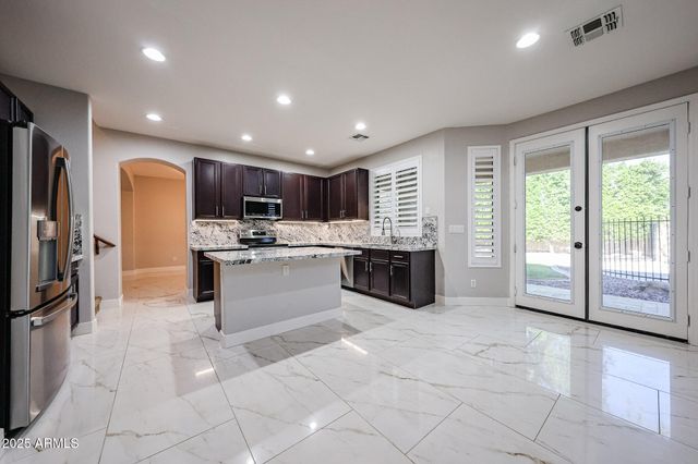 1224 E DERRINGER Way, Chandler, AZ 85286