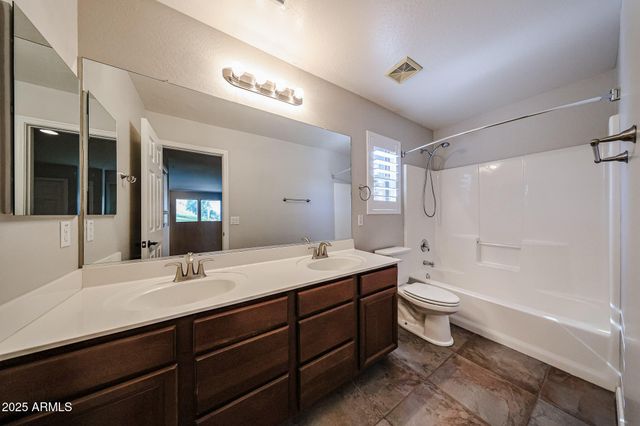 1224 E DERRINGER Way, Chandler, AZ 85286