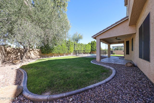 1224 E DERRINGER Way, Chandler, AZ 85286