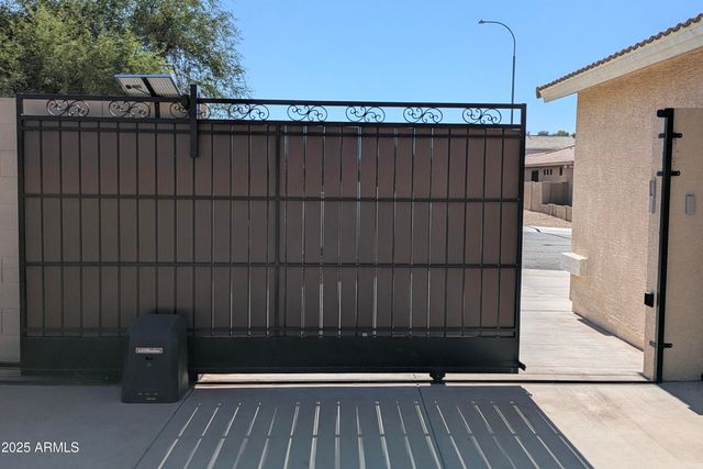 1224 E DERRINGER Way, Chandler, AZ 85286