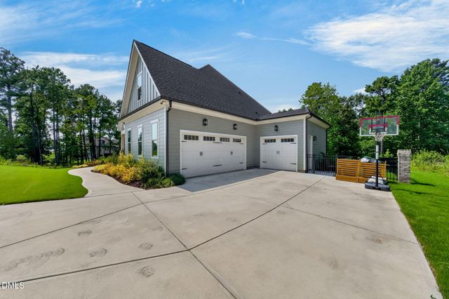 370 Bellini Drive, Clayton, NC 27527