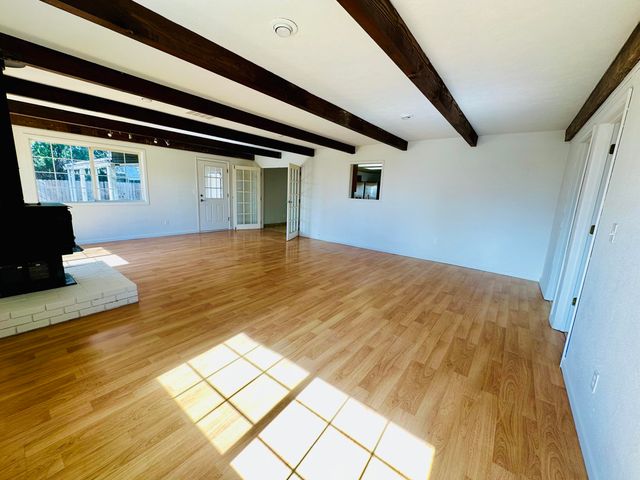 6276 Bryant Avenue, Klamath Falls, OR 97603