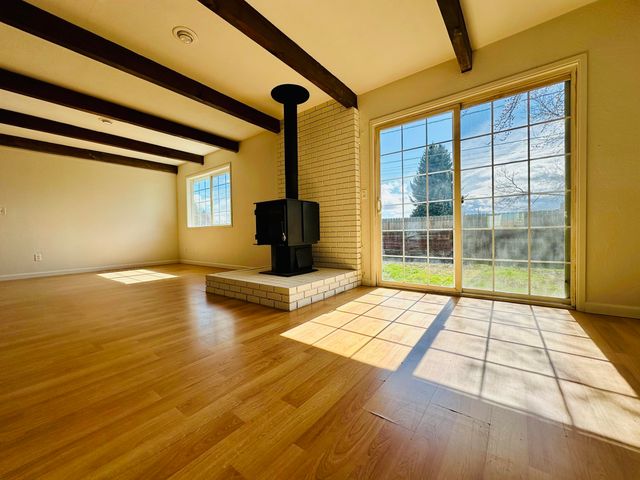 6276 Bryant Avenue, Klamath Falls, OR 97603