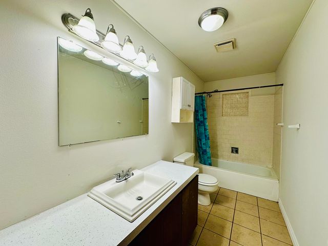 6276 Bryant Avenue, Klamath Falls, OR 97603