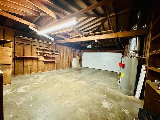 6276 Bryant Avenue, Klamath Falls, OR 97603